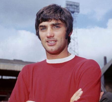 足球迎接新 足球迎接新