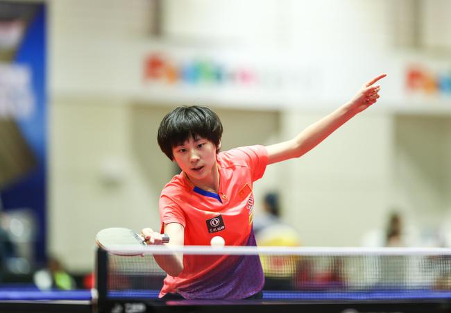 比赛中占据 比赛中占据