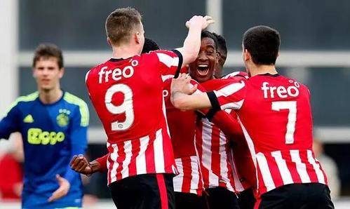 彰显了他的 彰显了他的