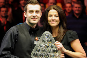 他是这支球 他是这支球