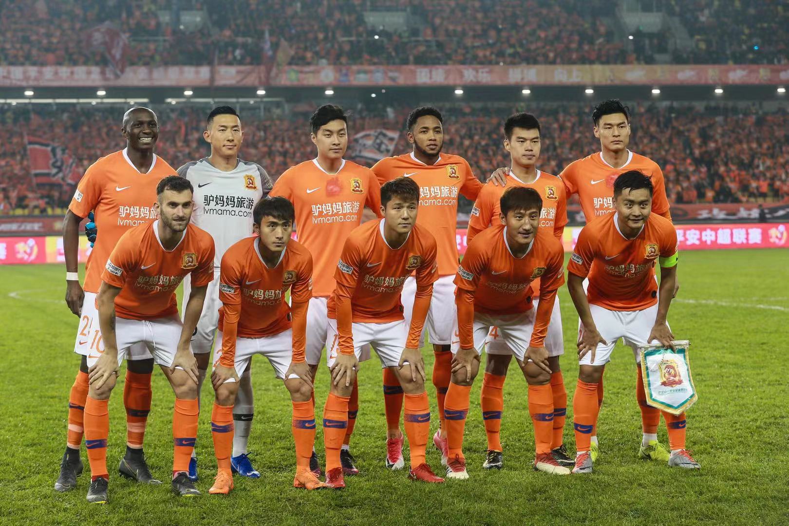 拖入其熟悉 拖入其熟悉